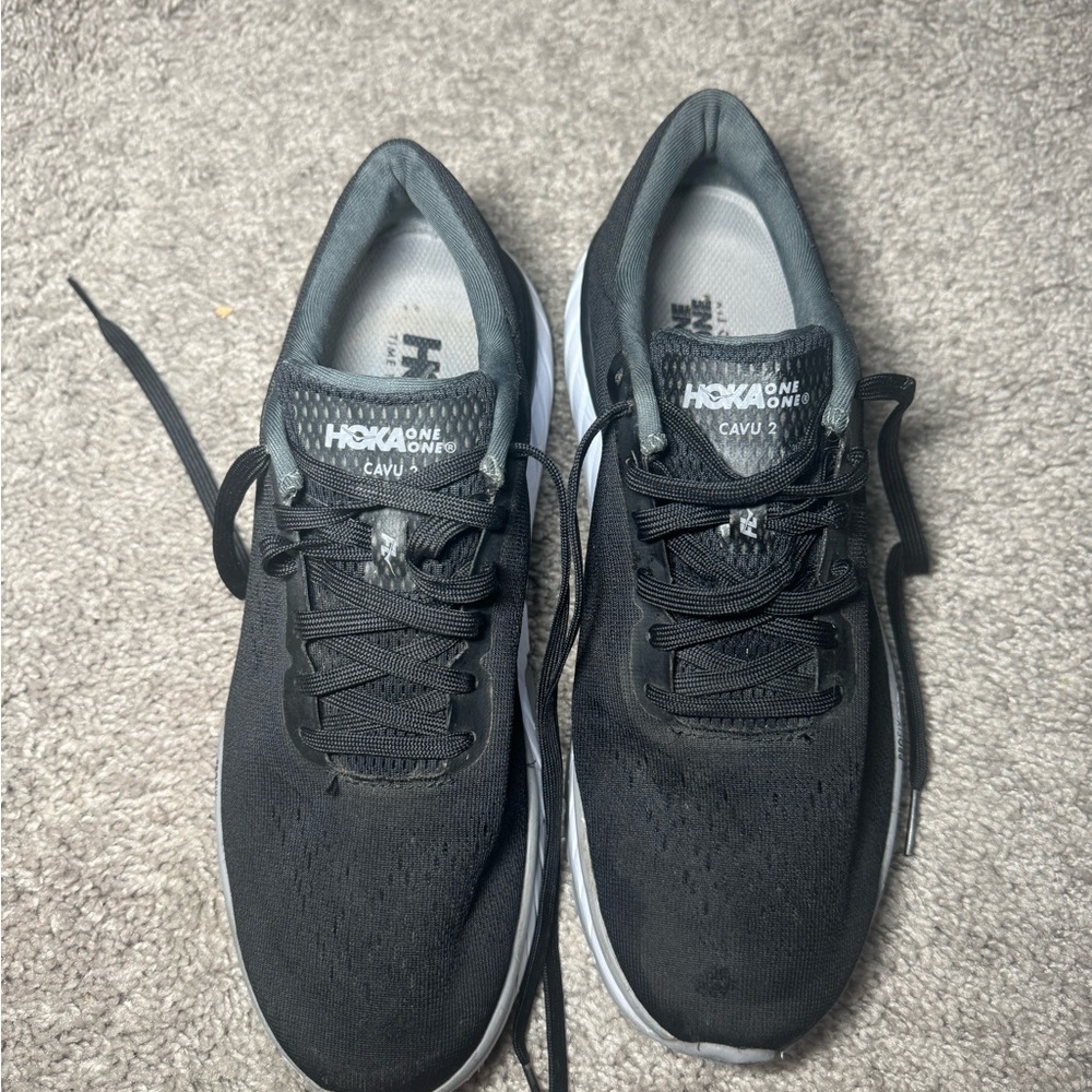 Hoka One One CAVU 2